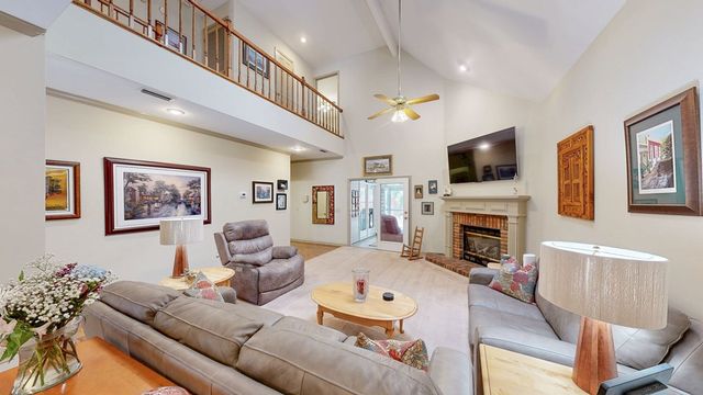 2 Parkplace Court, Dothan, AL 36301