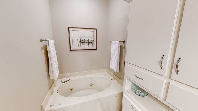 2 Parkplace Court, Dothan, AL 36301
