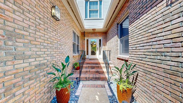 2 Parkplace Court, Dothan, AL 36301
