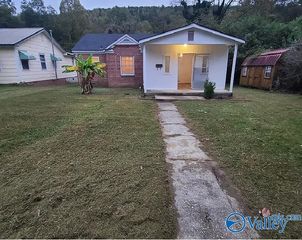 913 Brookside Drive, Gadsden, AL 35901