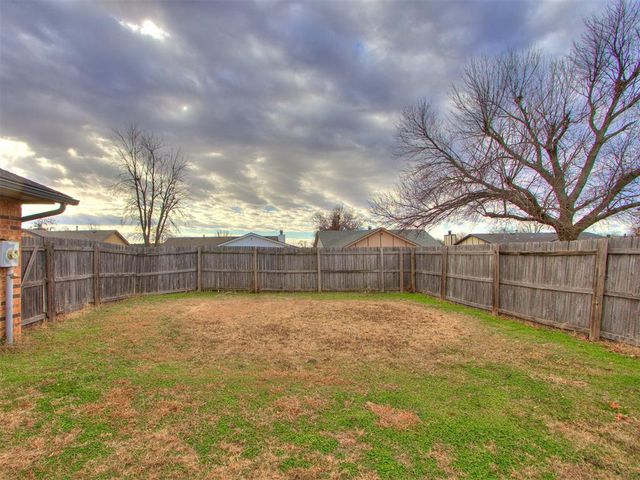 520 NW 140th Street, Edmond, OK 73013