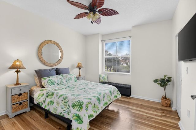 2022 Alta Meadows Lane 607, Delray Beach, FL 33444