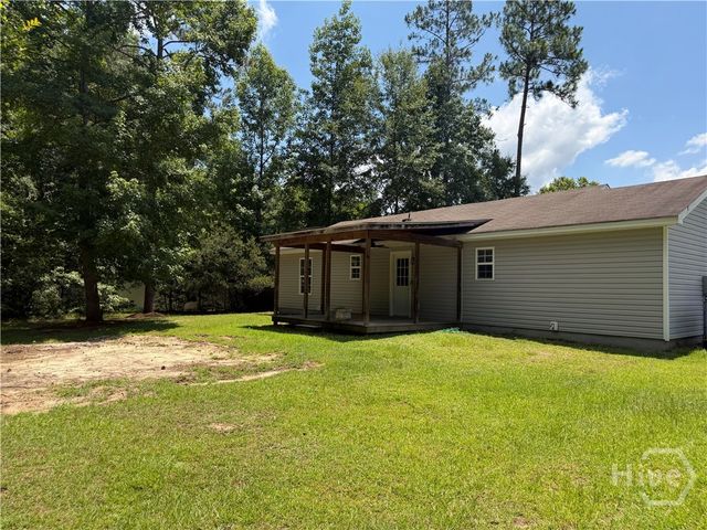 157 Blackwater Way, Springfield, GA 31329