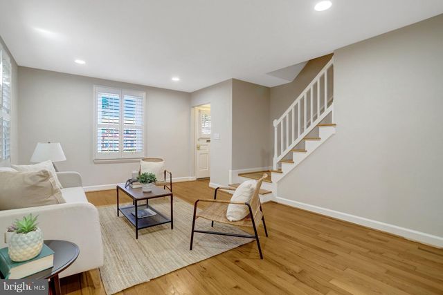 3420 S WAKEFIELD ST S, Arlington, VA 22206