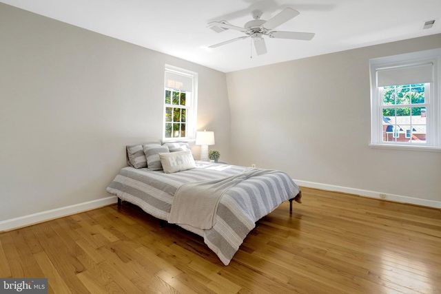 3420 S WAKEFIELD ST S, Arlington, VA 22206