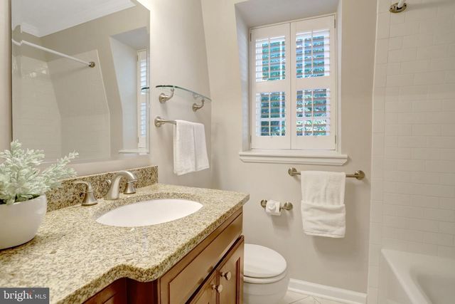 3420 S WAKEFIELD ST S, Arlington, VA 22206