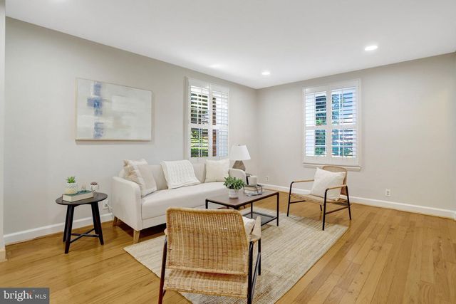3420 S WAKEFIELD ST S, Arlington, VA 22206
