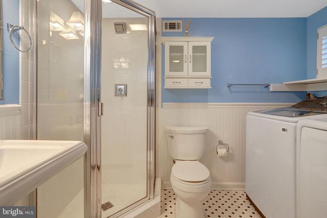 3420 S WAKEFIELD ST S, Arlington, VA 22206