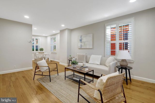 3420 S WAKEFIELD ST S, Arlington, VA 22206