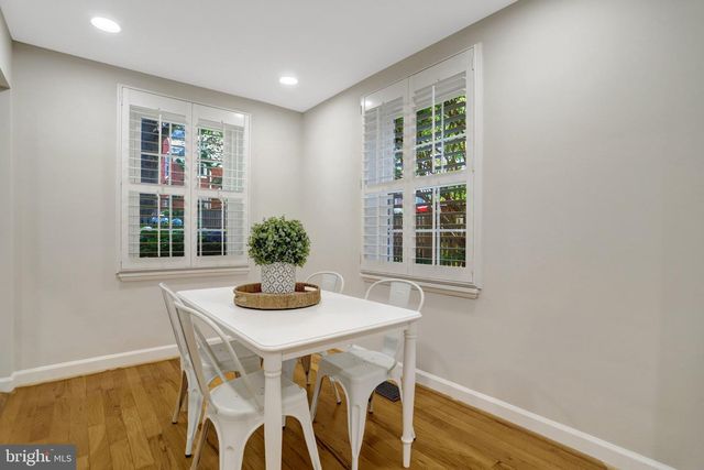 3420 S WAKEFIELD ST S, Arlington, VA 22206