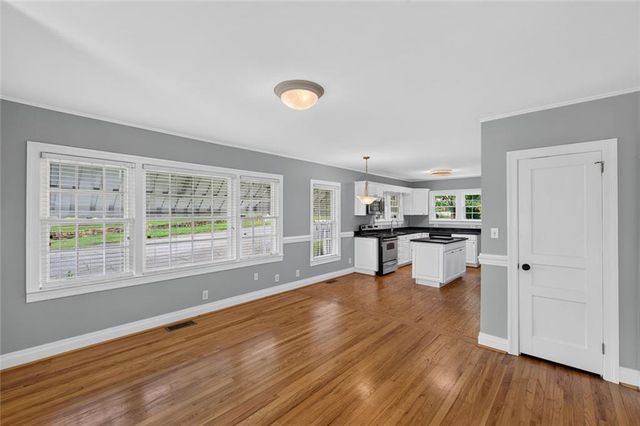 1141 Jefferson Avenue, East Point, GA 30344