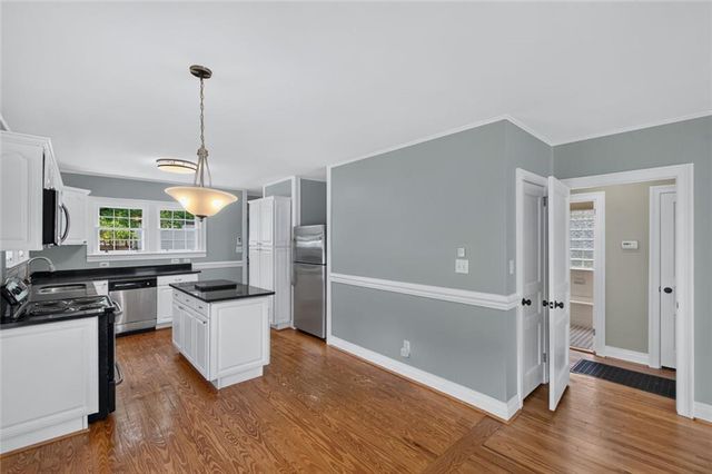 1141 Jefferson Avenue, East Point, GA 30344