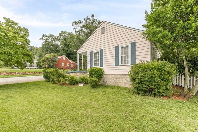 1141 Jefferson Avenue, East Point, GA 30344