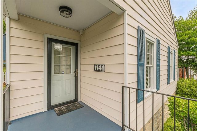 1141 Jefferson Avenue, East Point, GA 30344