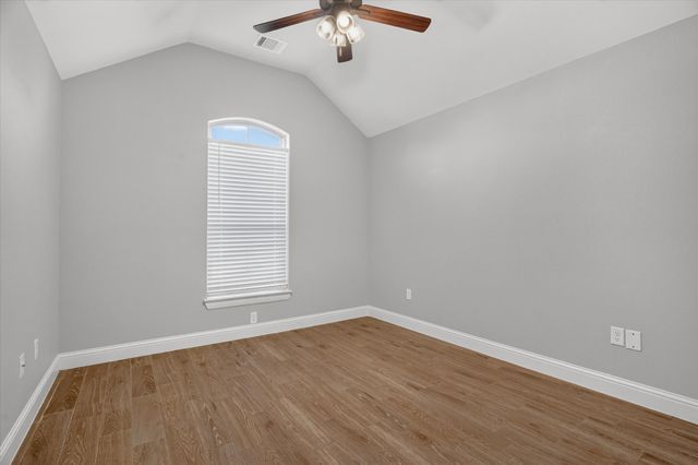 3335 White Horse Drive, Granbury, TX 76049