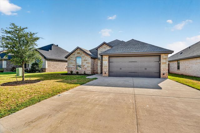 3335 White Horse Drive, Granbury, TX 76049