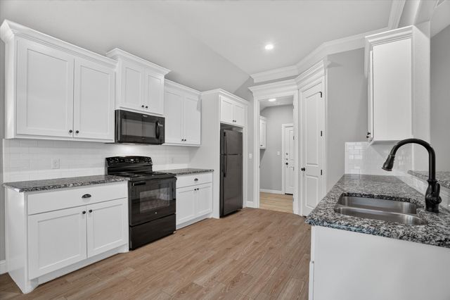 3335 White Horse Drive, Granbury, TX 76049