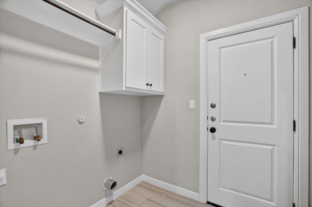 3335 White Horse Drive, Granbury, TX 76049