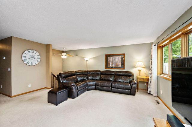 2850 Pheasant Circle, Mound, MN 55364