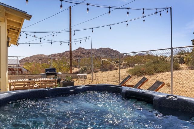 61851 Sunburst Circle, Joshua Tree, CA 92252