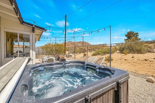 61851 Sunburst Circle, Joshua Tree, CA 92252