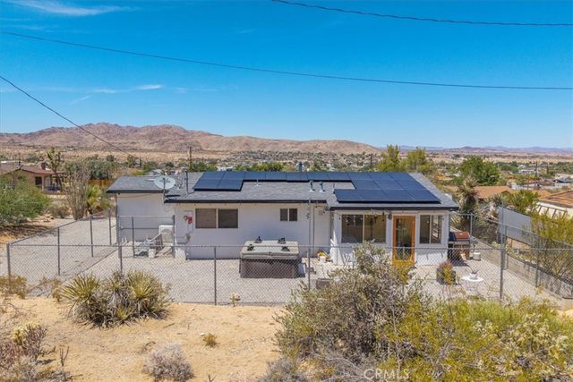 61851 Sunburst Circle, Joshua Tree, CA 92252