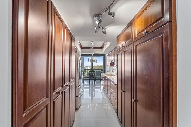 2003 N Ocean Boulevard 902, Boca Raton, FL 33431