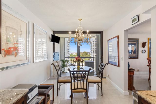 2003 N Ocean Boulevard 902, Boca Raton, FL 33431