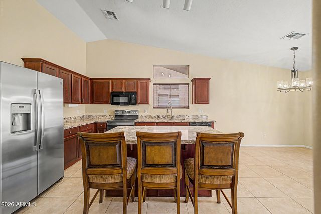 49 W NOLANA Place, San Tan Valley, AZ 85143