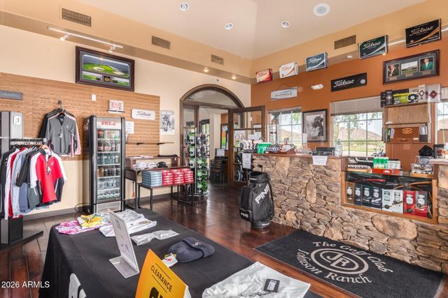 49 W NOLANA Place, San Tan Valley, AZ 85143