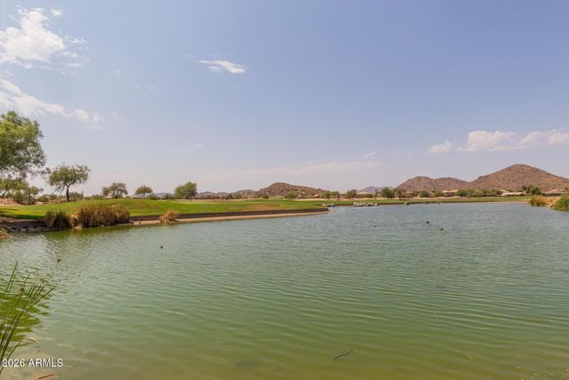 49 W NOLANA Place, San Tan Valley, AZ 85143