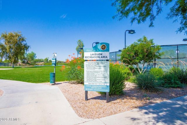 49 W NOLANA Place, San Tan Valley, AZ 85143