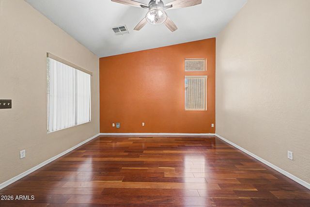 49 W NOLANA Place, San Tan Valley, AZ 85143