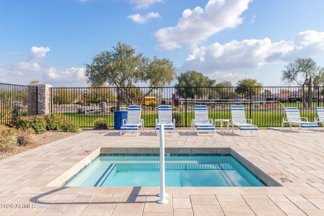 49 W NOLANA Place, San Tan Valley, AZ 85143