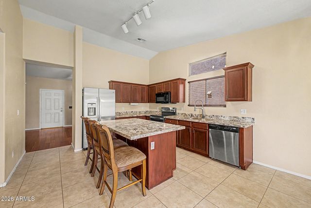 49 W NOLANA Place, San Tan Valley, AZ 85143