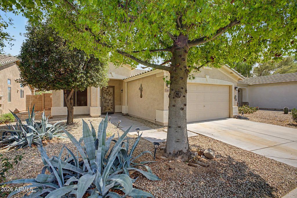 49 W NOLANA Place, San Tan Valley, AZ 85143 — photo 2