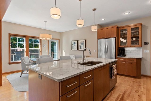 248 SHELLEY LANE, De Pere, WI 54115