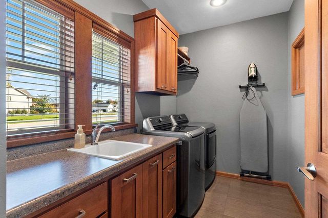 248 SHELLEY LANE, De Pere, WI 54115
