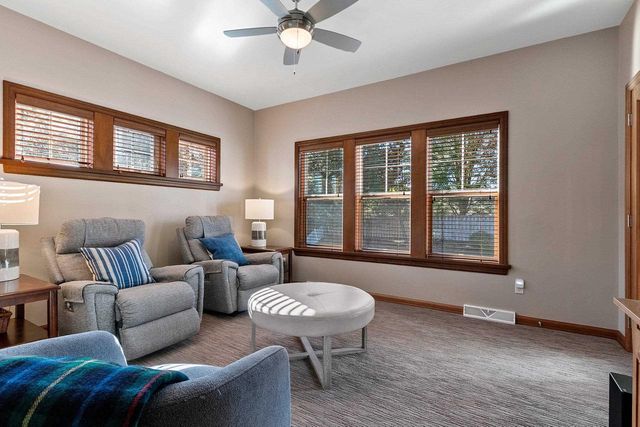 248 SHELLEY LANE, De Pere, WI 54115