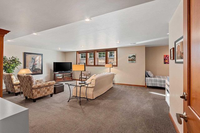 248 SHELLEY LANE, De Pere, WI 54115