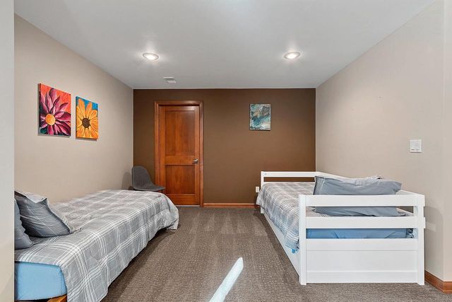 248 SHELLEY LANE, De Pere, WI 54115