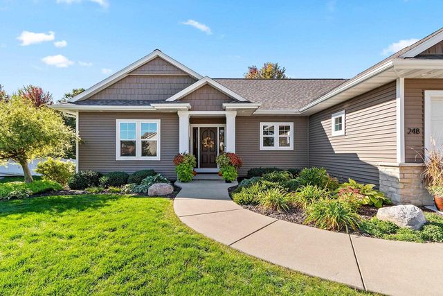248 SHELLEY LANE, De Pere, WI 54115