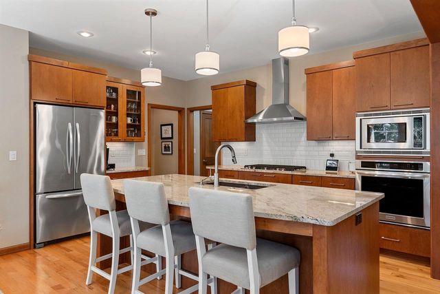 248 SHELLEY LANE, De Pere, WI 54115