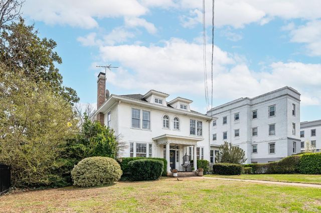 3522 Fort Avenue, Lynchburg, VA 24501