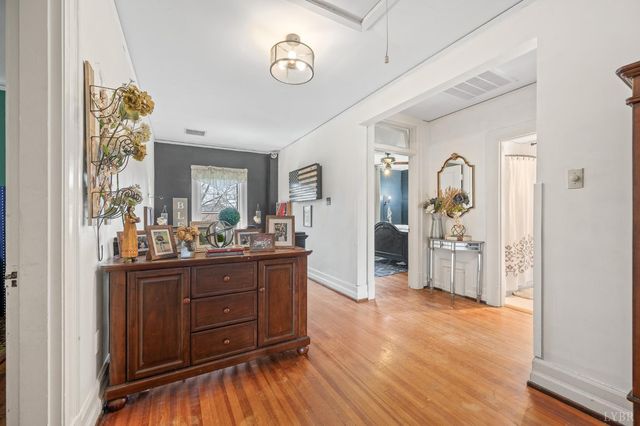 3522 Fort Avenue, Lynchburg, VA 24501