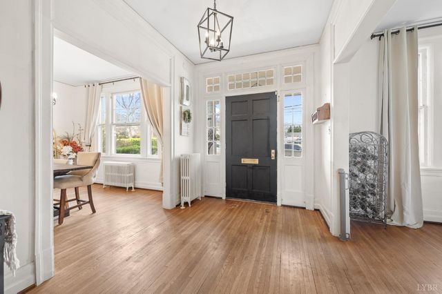 3522 Fort Avenue, Lynchburg, VA 24501