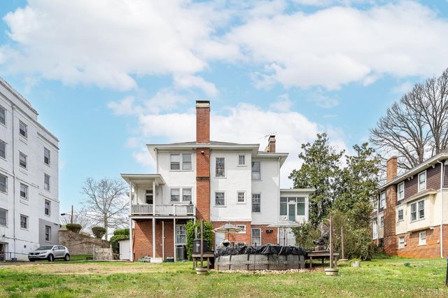 3522 Fort Avenue, Lynchburg, VA 24501