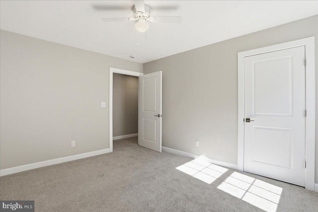 130 WOODBRIAR DR, Chambersburg, PA 17202