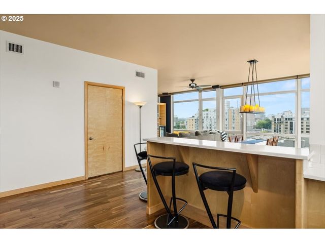 1255 Nw 9TH Ave 910, Portland, OR 97209