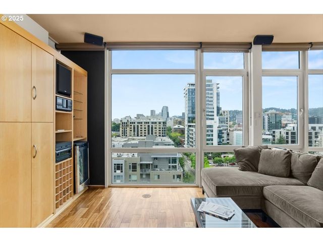 1255 Nw 9TH Ave 910, Portland, OR 97209